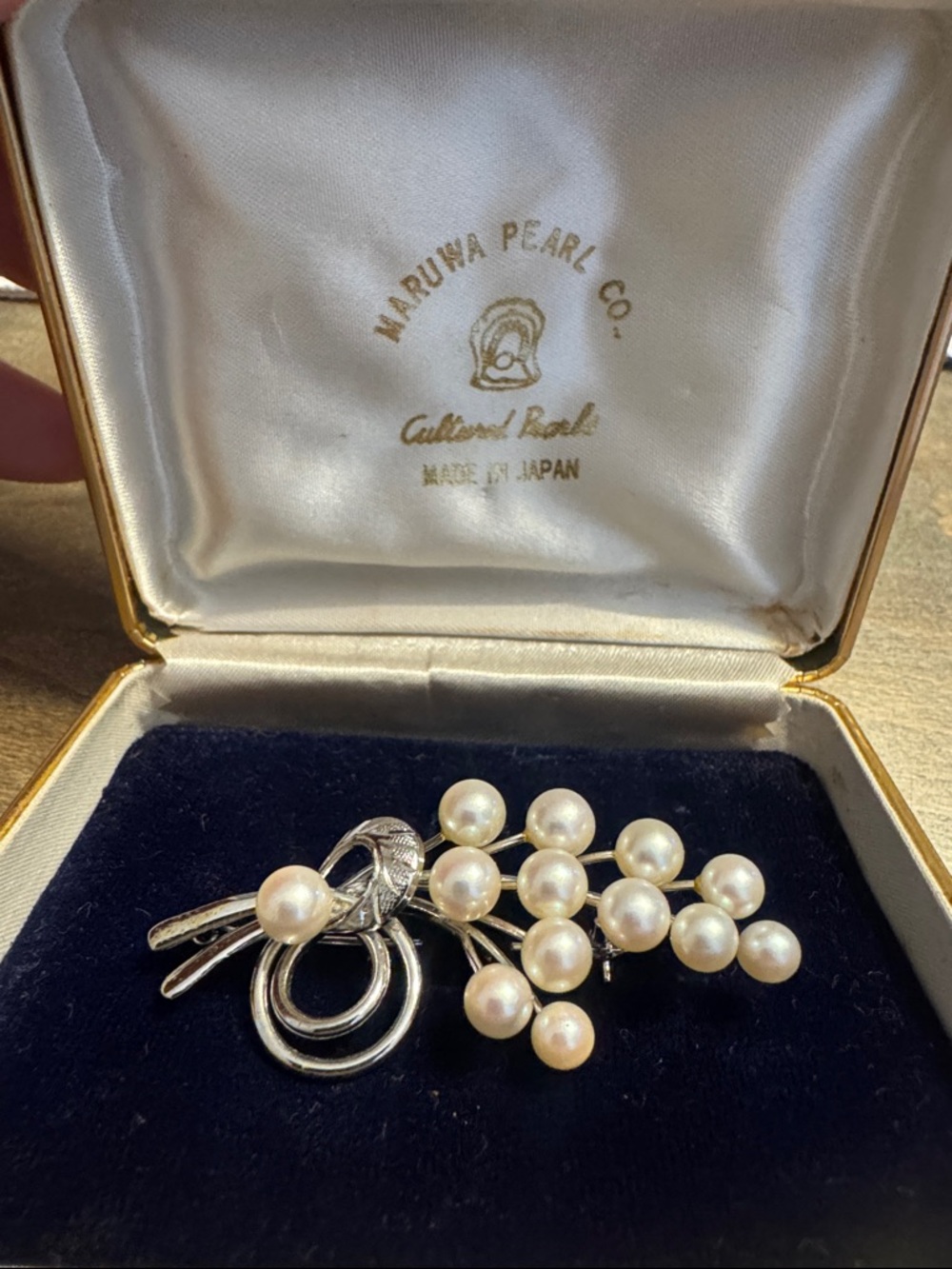 Maruwa Pearl Cultured Pearl Cluster Brooch in White Sterling silver